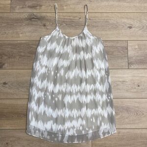 Gentle Fawn Pleated Chiffon Shift dress‎